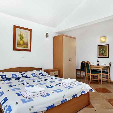 Villa Vranic Apartments Makarska Ngoại thất bức ảnh